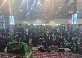 اختصاصی / مهدیه رشت ؛ دریای گهواره‌ های سبز شیر خوارگان حسینی در ساحل کربلا / اشک‌های مقدس بر گهواره‌ های سربازان ؛ مهدیه میزبان پیمان نوزادان با امام حسین ( ع ) شد