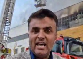 اختصاصی / حادثه آتش‌سوزی مجتمع ونوس ؛ حضور فوری مدیر روابط عمومی سازمان منطقه آزاد انزلی برای آرامش بخشیدن به مردم